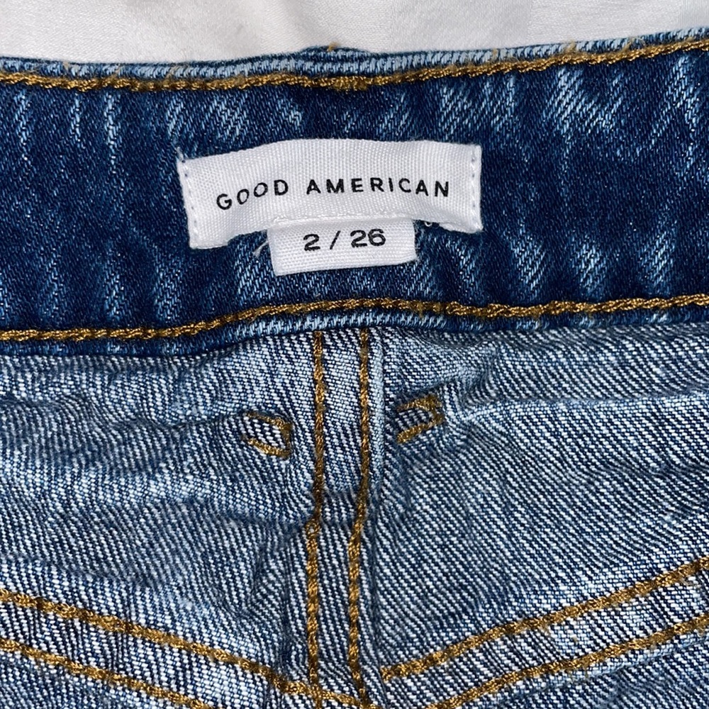 Good American Bombshell Shorts - image 4